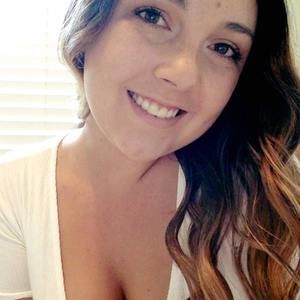 Meet your Posher, Hollie